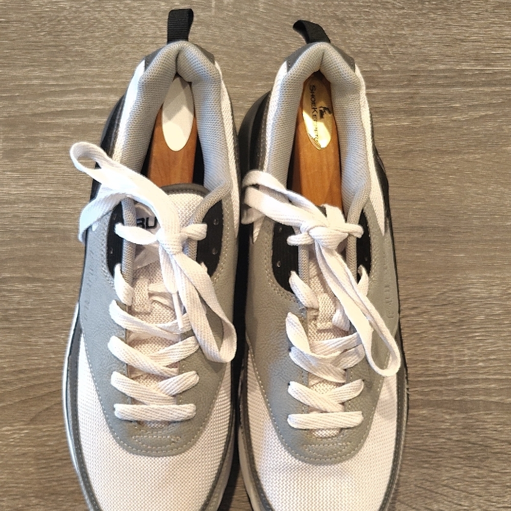 FUBU Athletic Sneakers - Picture 6 of 9